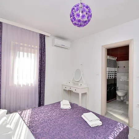 Сasa de vacaciones House Perci 2
